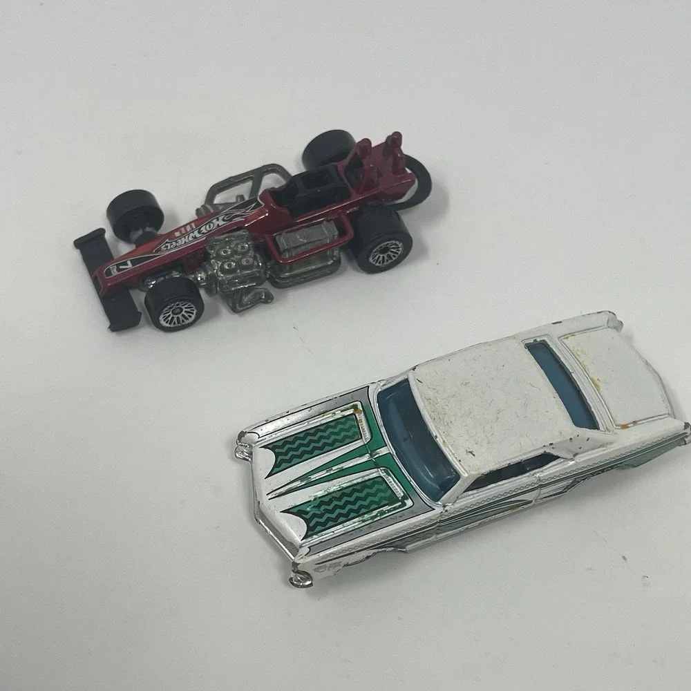 Vintage Hot Wheels Diecast Lot -Jet Threat, Buick Riviera, Super Modified & More